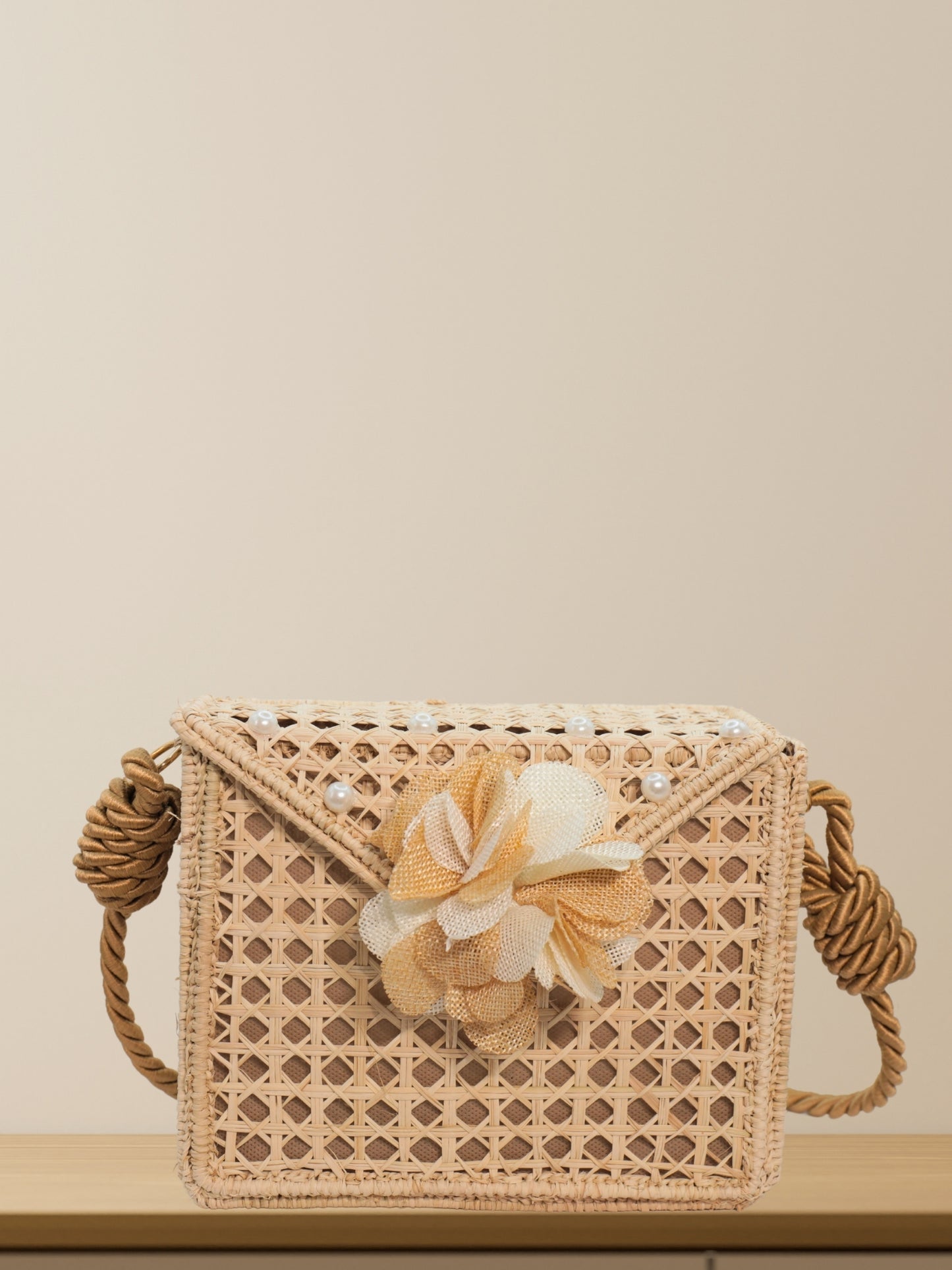 Perla Primaveral Multi-Use Bag