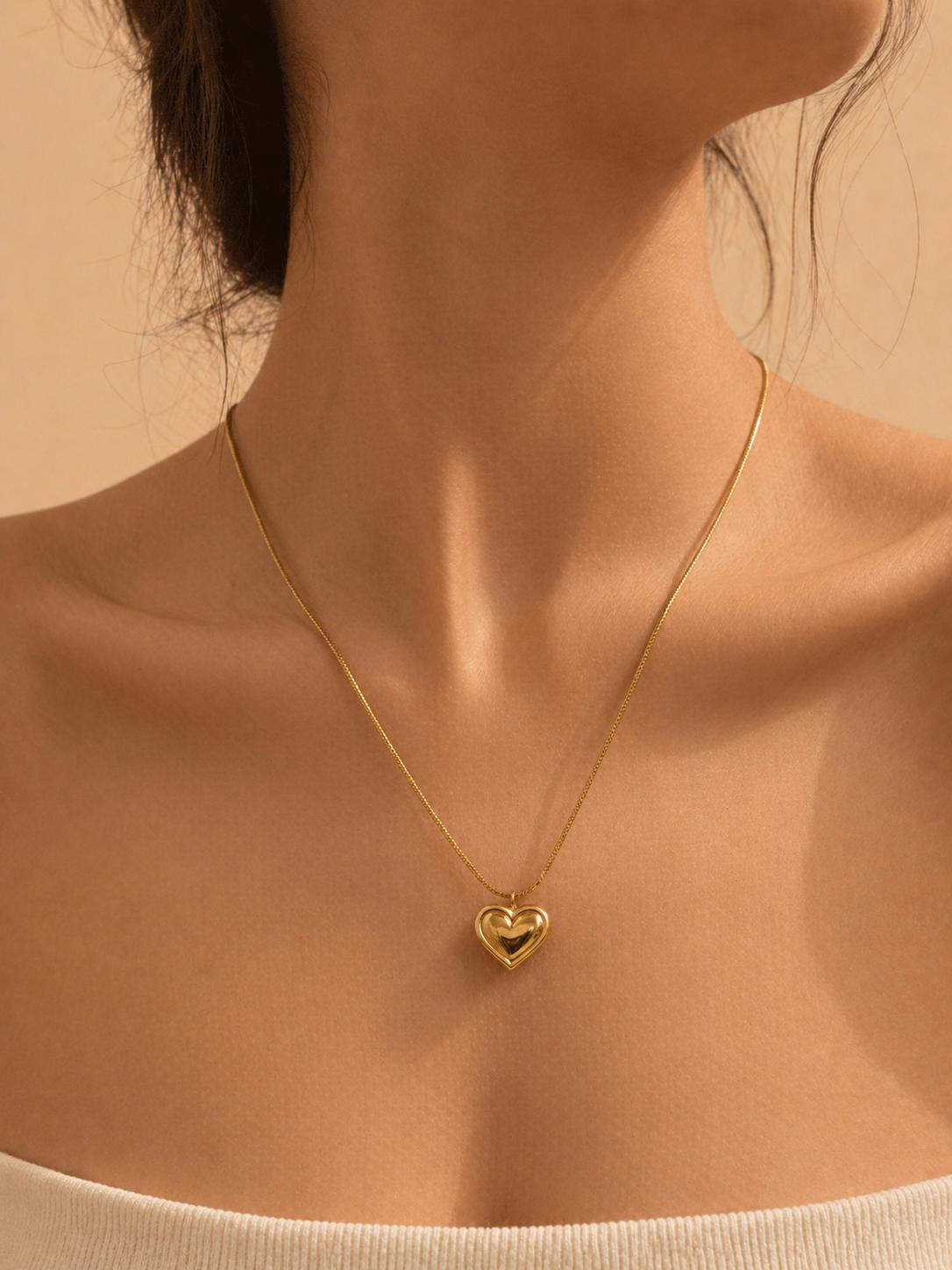 Amare Necklace