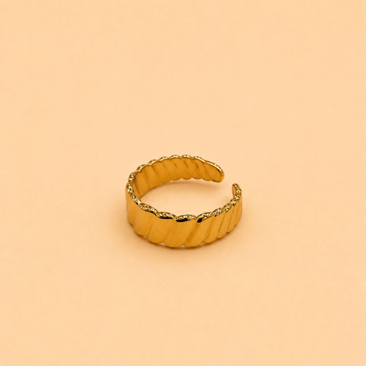 Twist Edge Ring