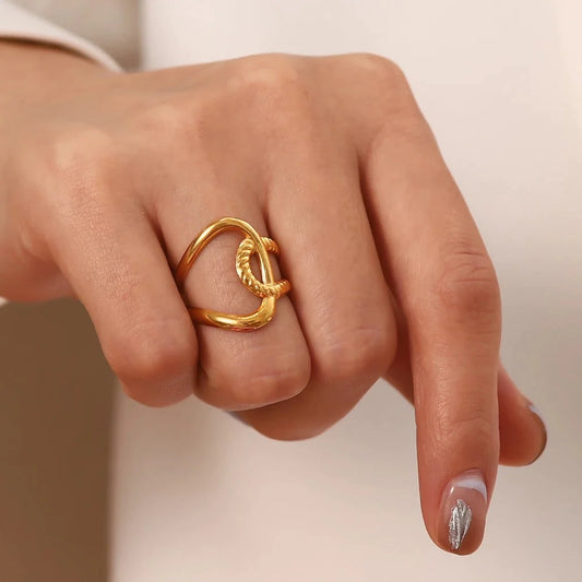 Interlocked Ring