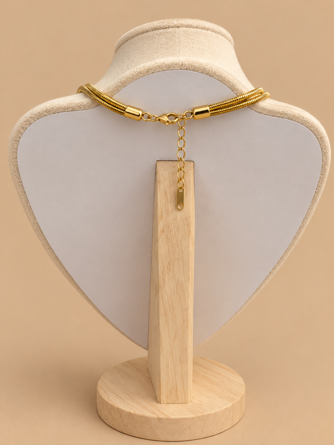 Tria Necklace
