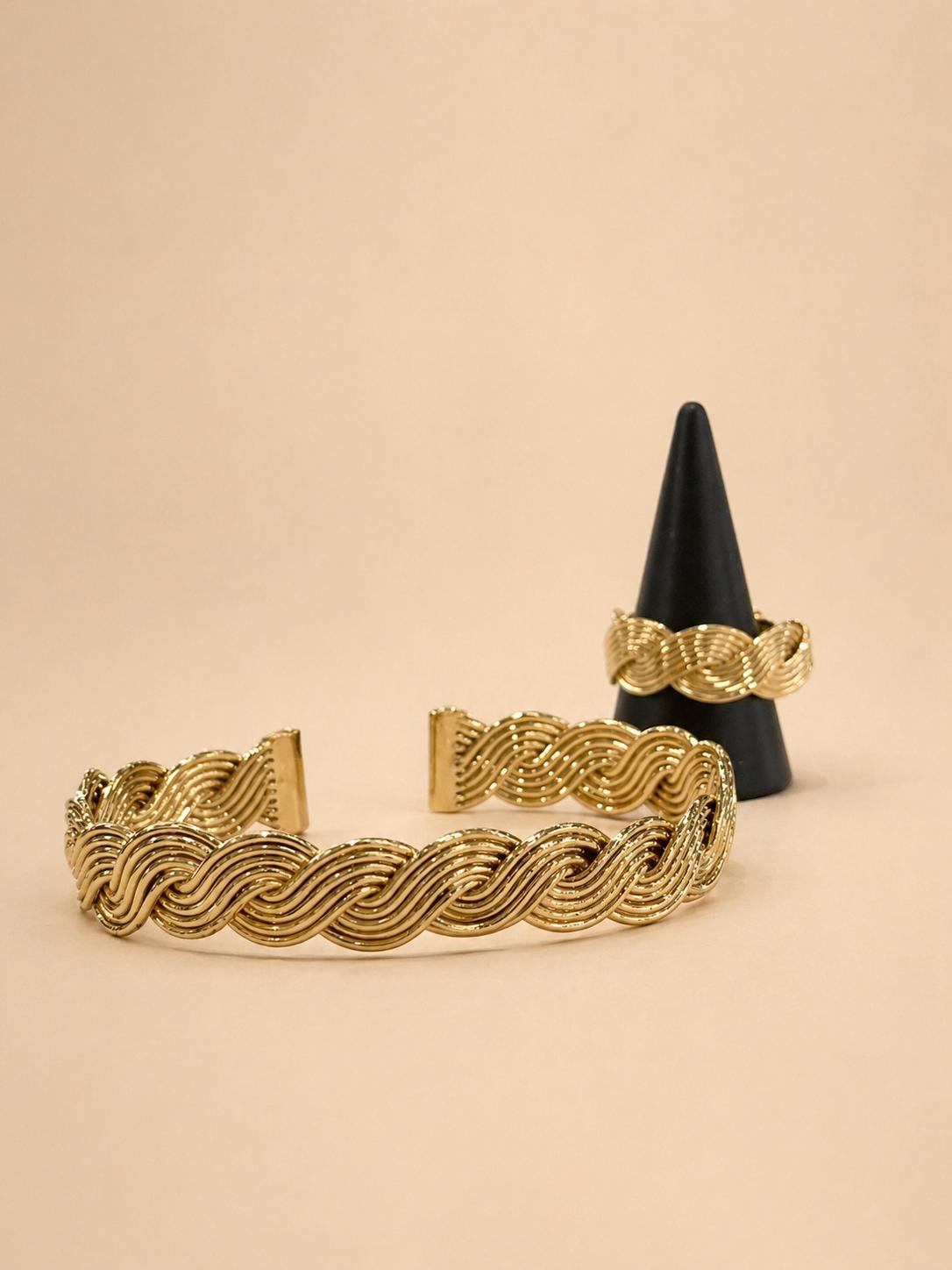 Golden Glow Bracelet