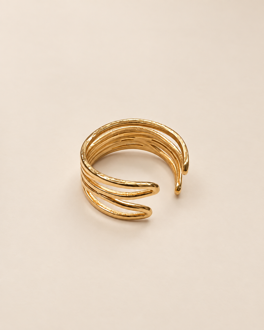Waves Ring