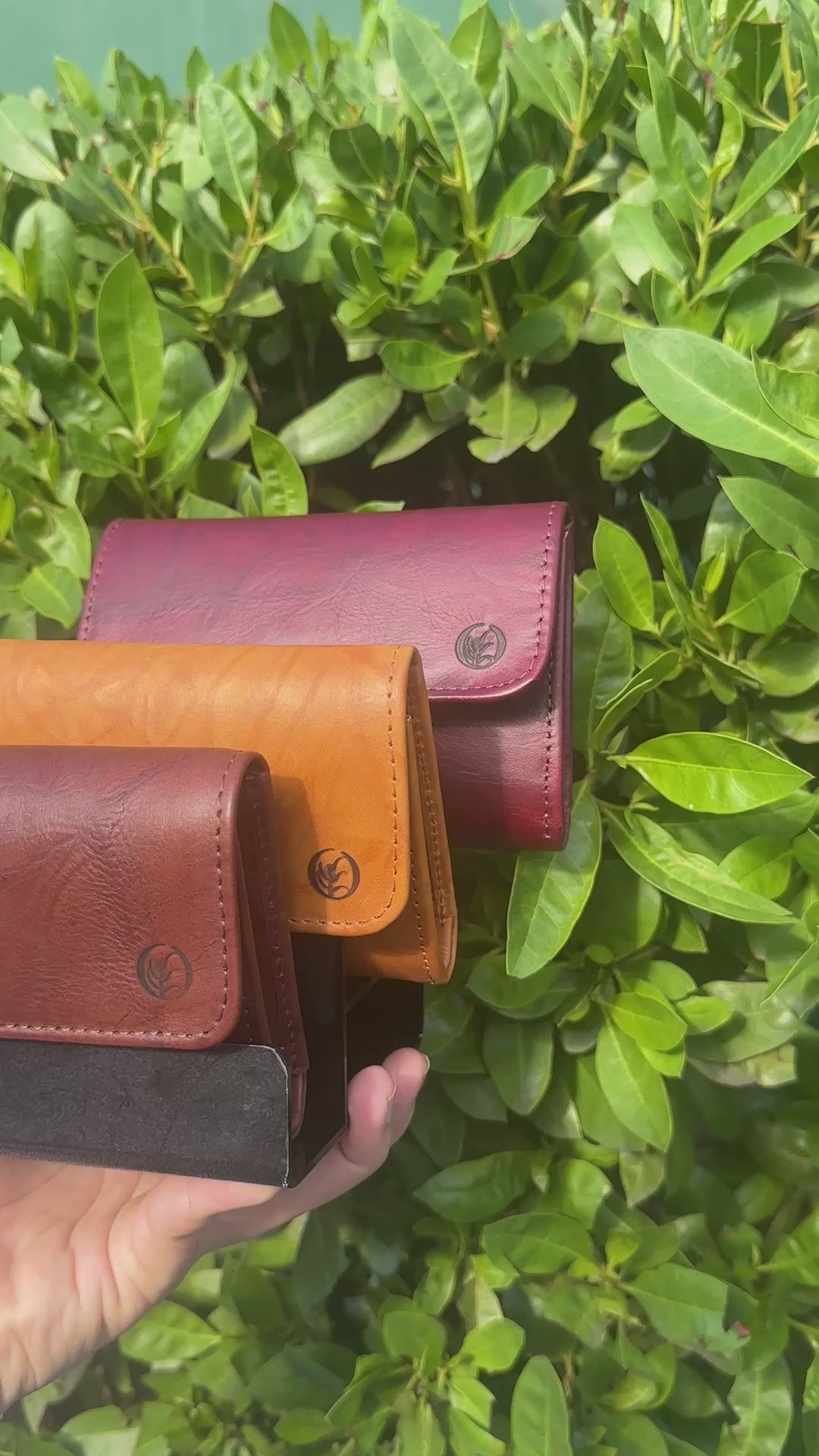 Icon Women's Wallets
